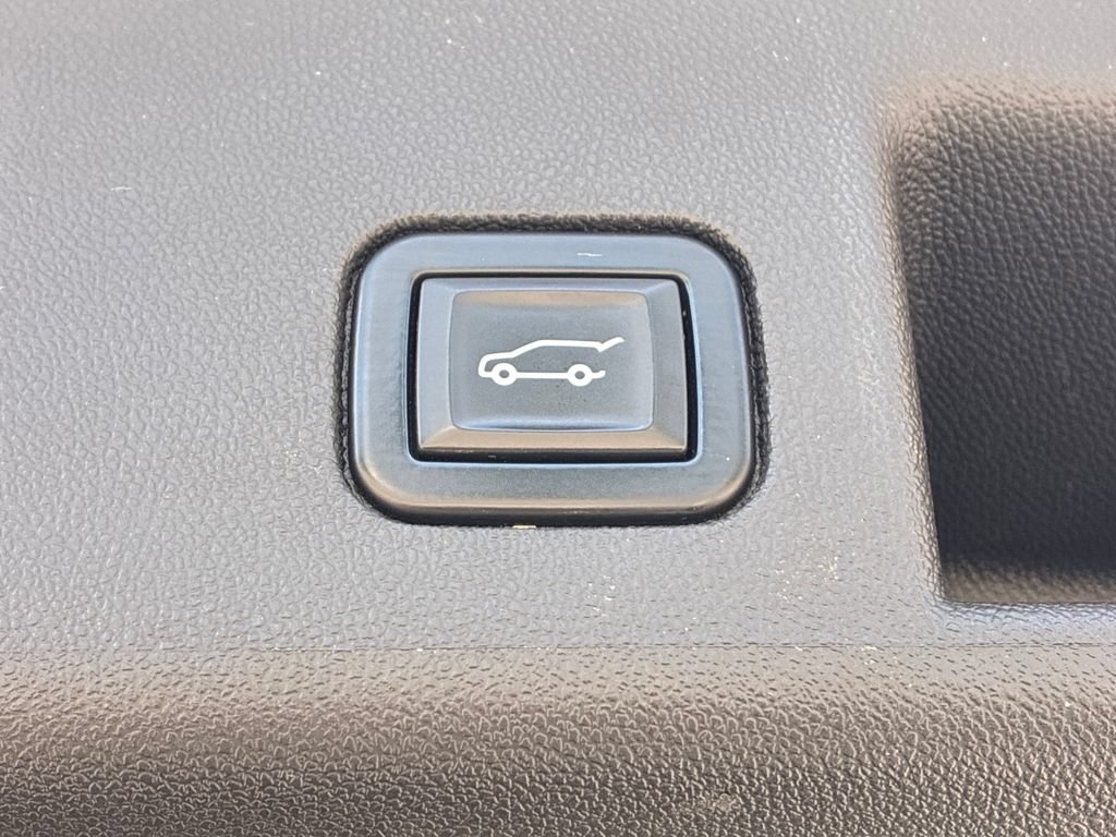 Used 2021 Chevrolet Equinox LT AWD/4WD image 37