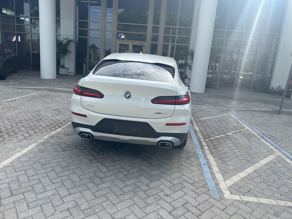 Certified 2023 BMW X4 xDrive30i w/ Premium Package image 29