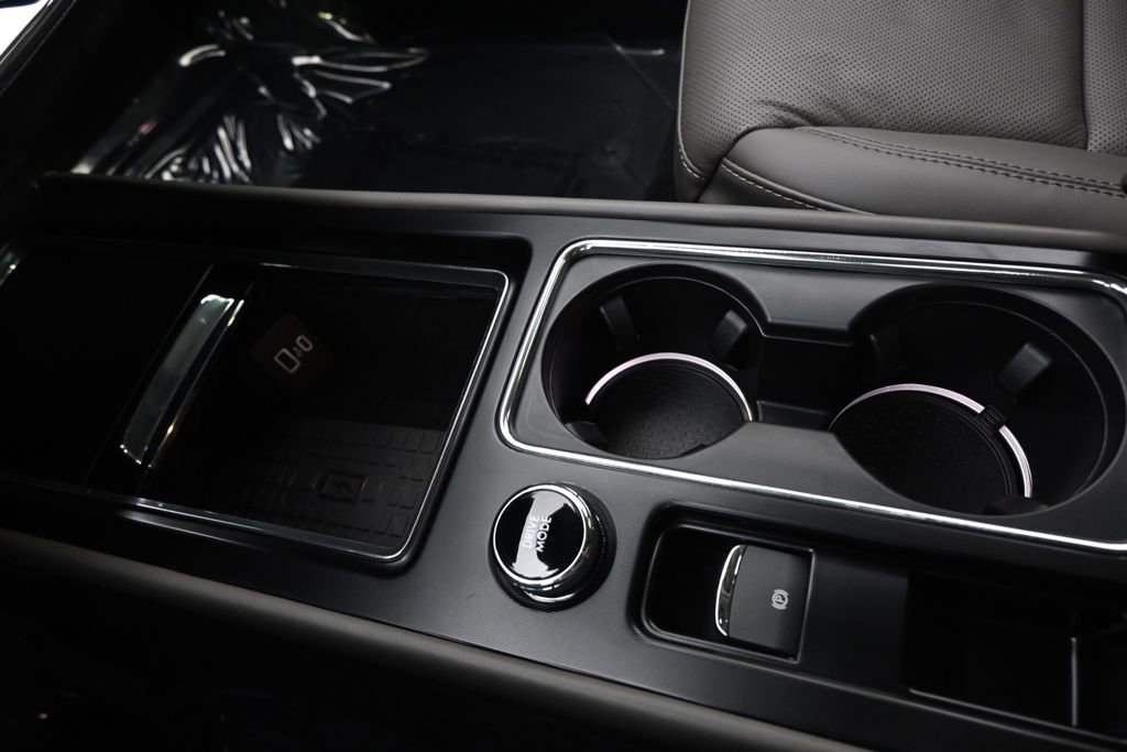 New 2026 Lincoln Corsair Reserve w/ Jet Appearance Package image 31