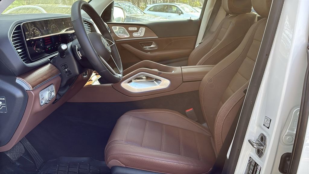 Certified 2026 Mercedes-Benz GLE 450e 4MATIC image 22