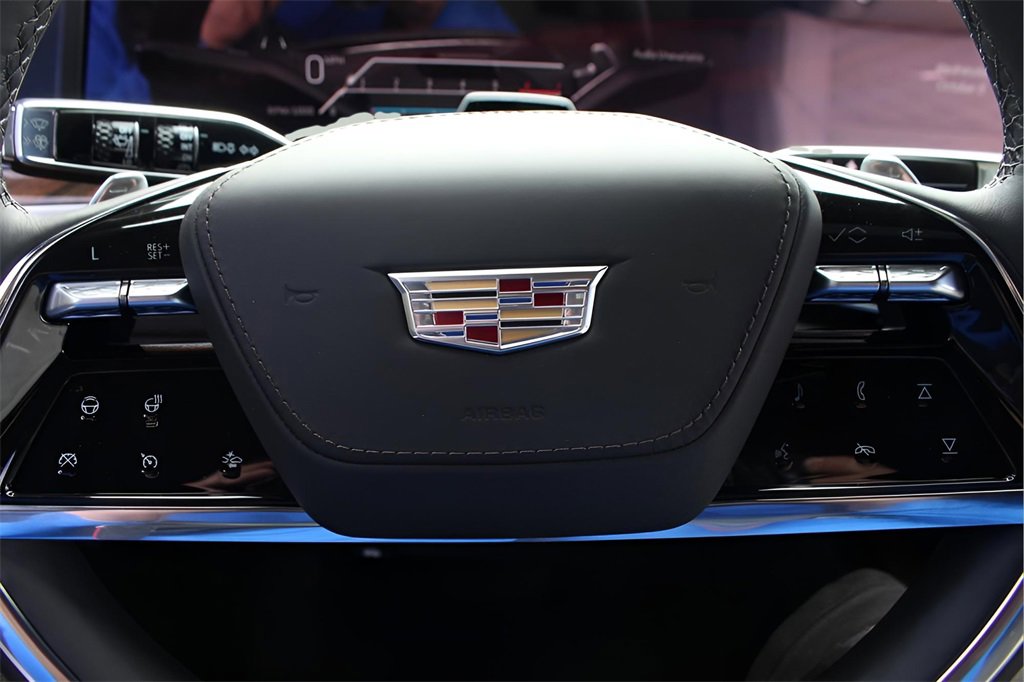 New 2026 Cadillac Escalade Platinum Sport image 21