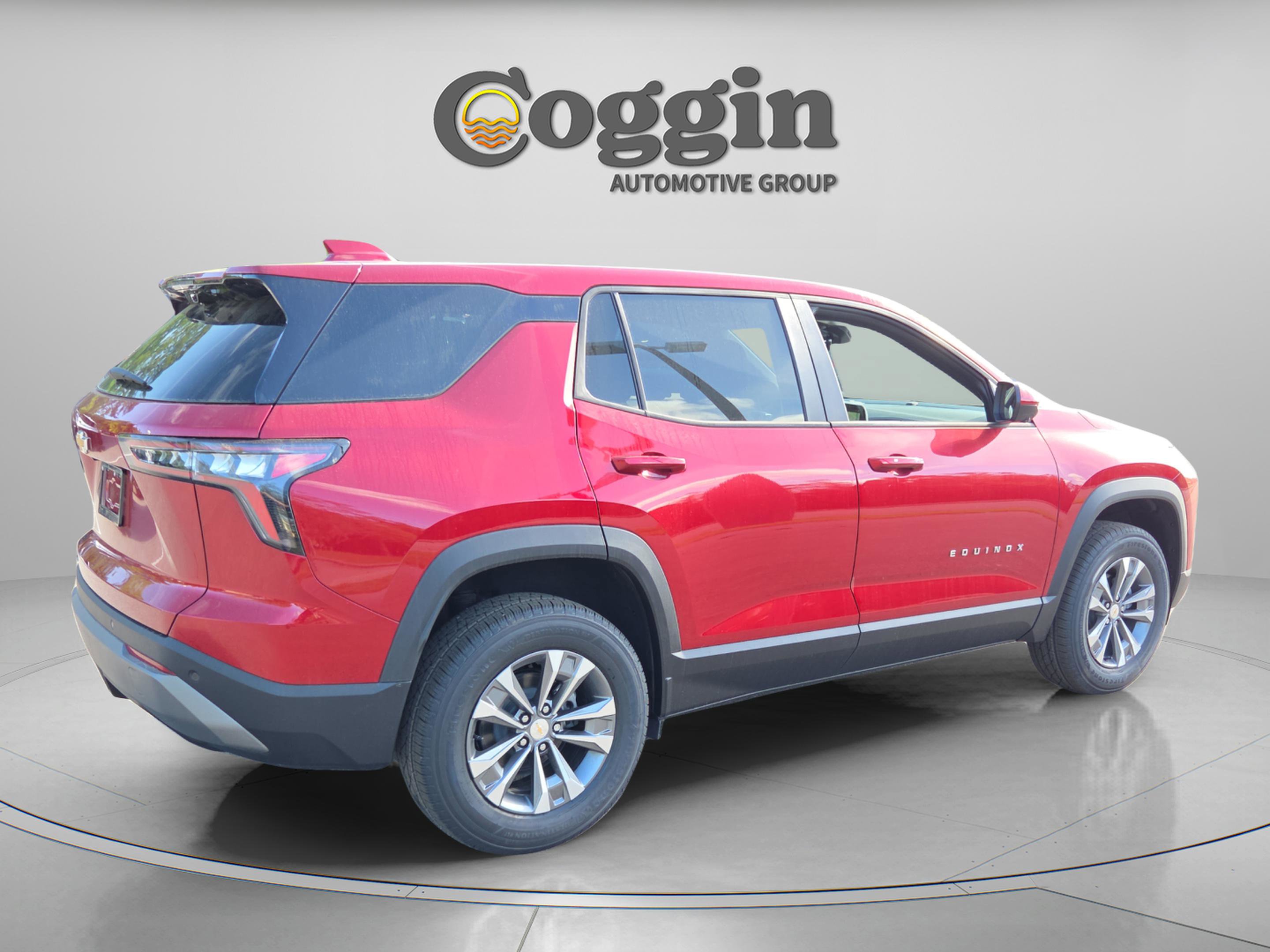 New 2026 Chevrolet Equinox LT w/ Safety and Technology Package FWD image 5