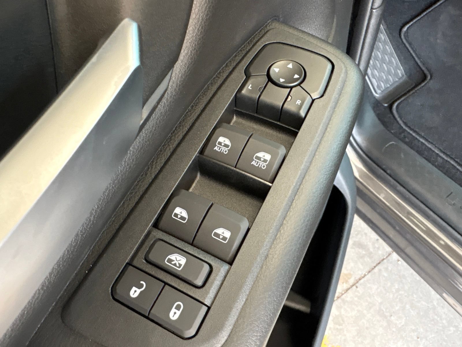 New 2026 RAM 1500 Express RWD image 10