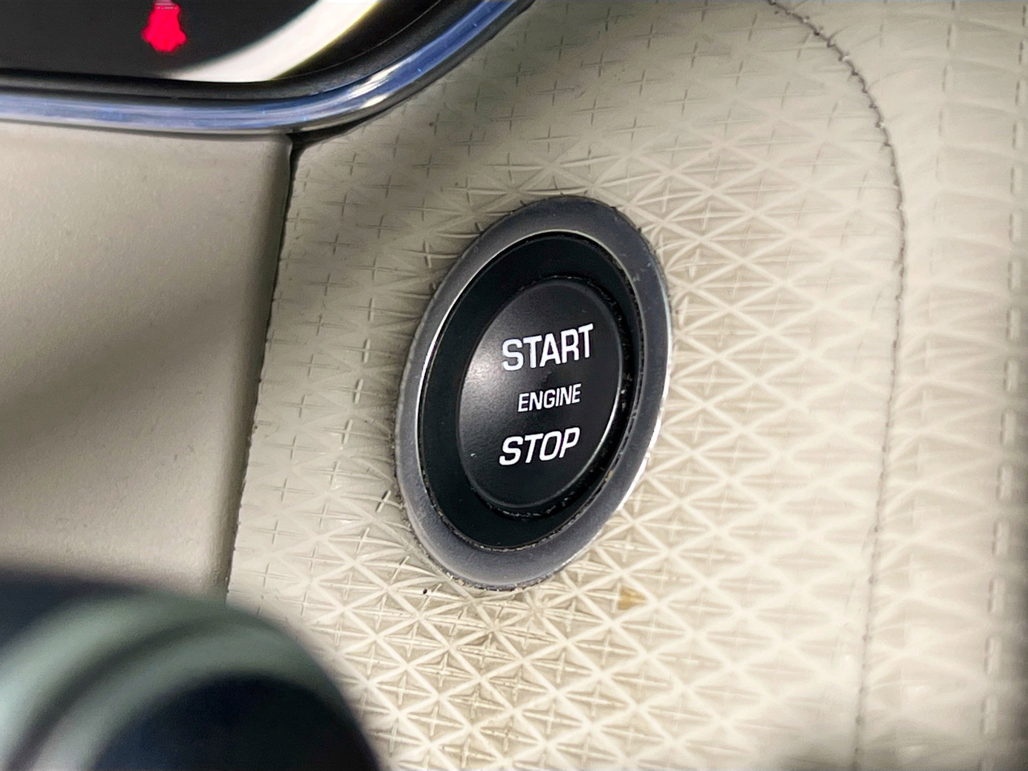 Used 2023 Land Rover Range Rover Velar S image 24