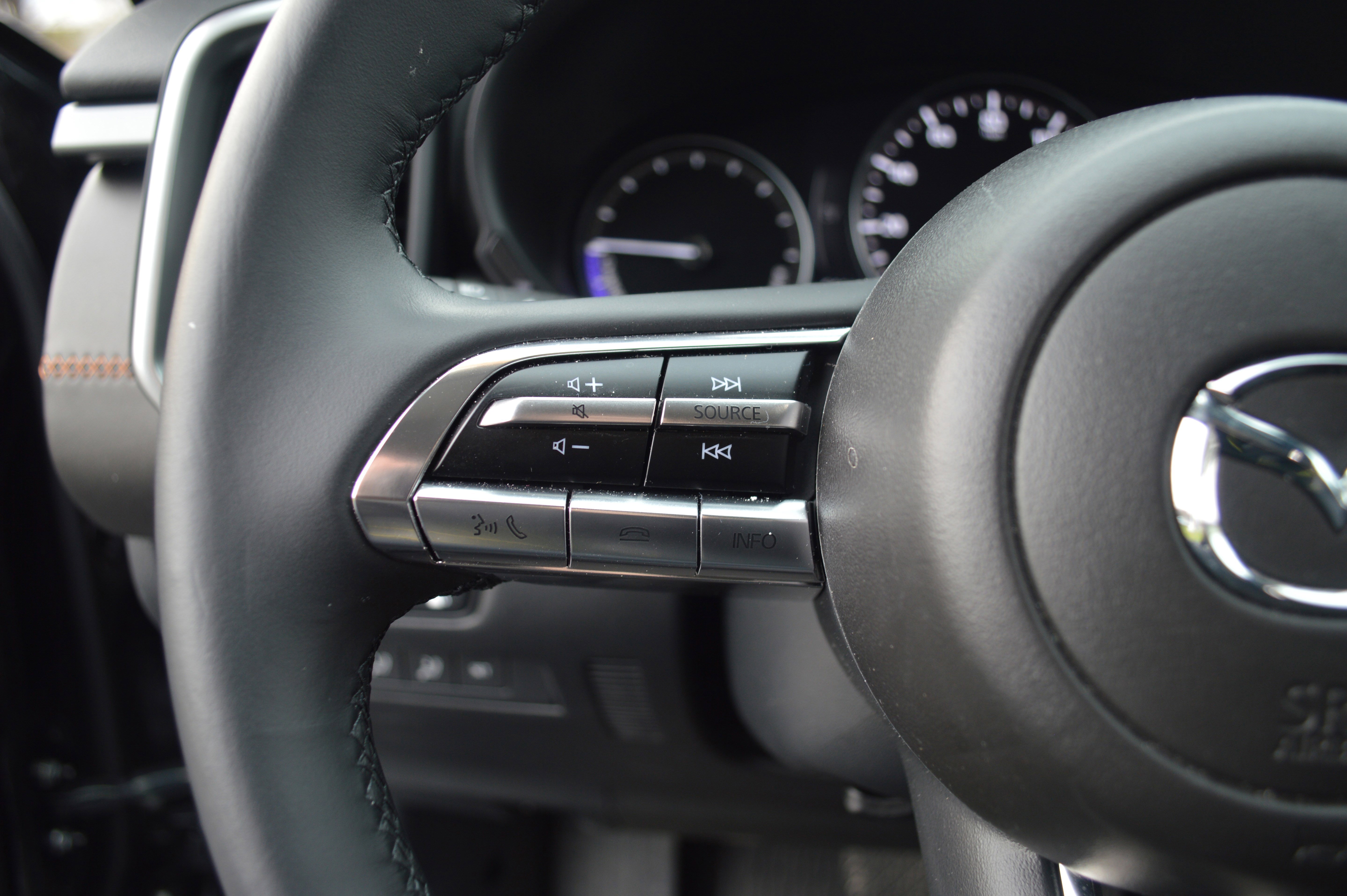 Used 2025 MAZDA CX-50 AWD 2.5 Hybrid w/ Weather Package image 15