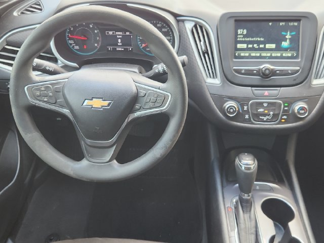 Used 2018 Chevrolet Malibu LS FWD image 27