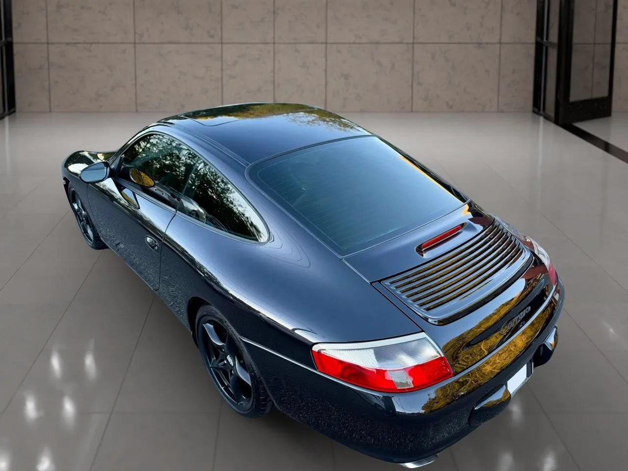 Used 2002 Porsche 911 Carrera RWD image 11