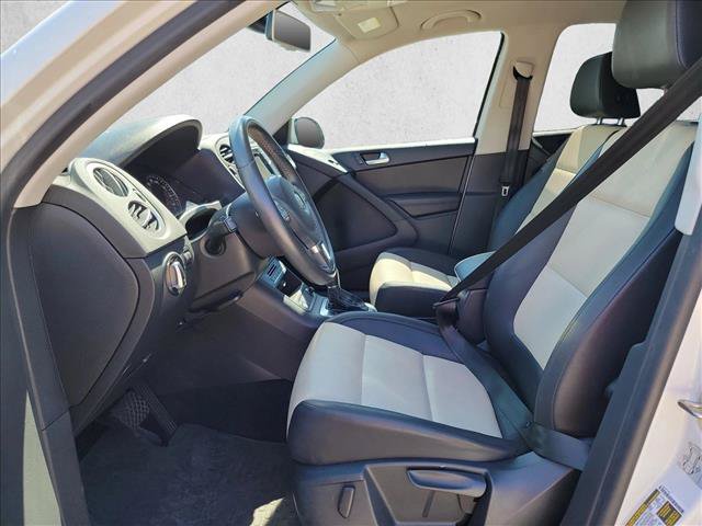 Used 2016 Volkswagen Tiguan S FWD image 17