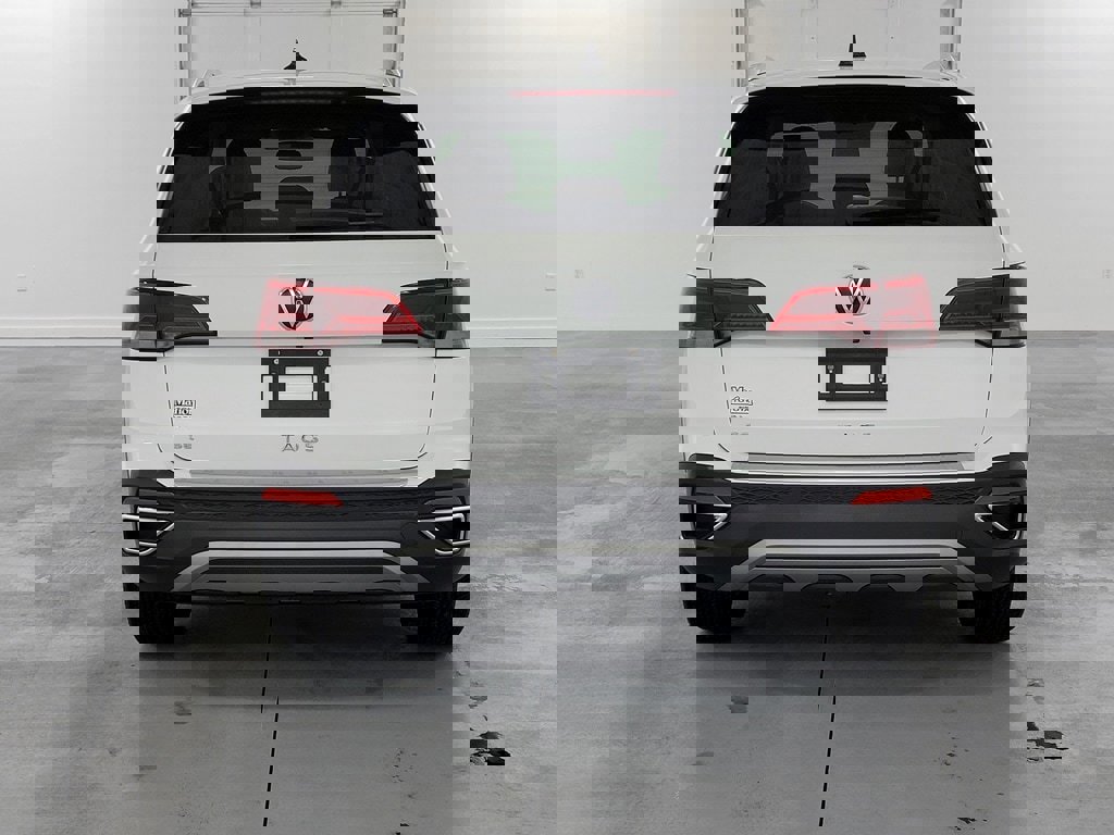 Used 2022 Volkswagen Taos SE image 8