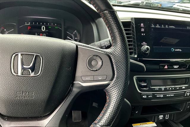 Used 2023 Honda Passport TrailSport image 12