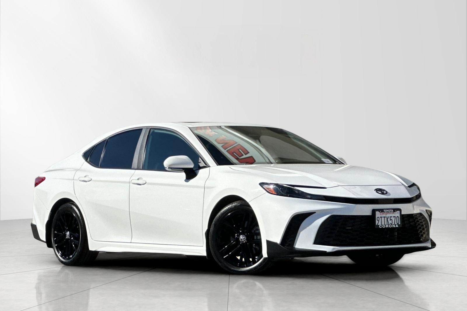 Used 2025 Toyota Camry SE