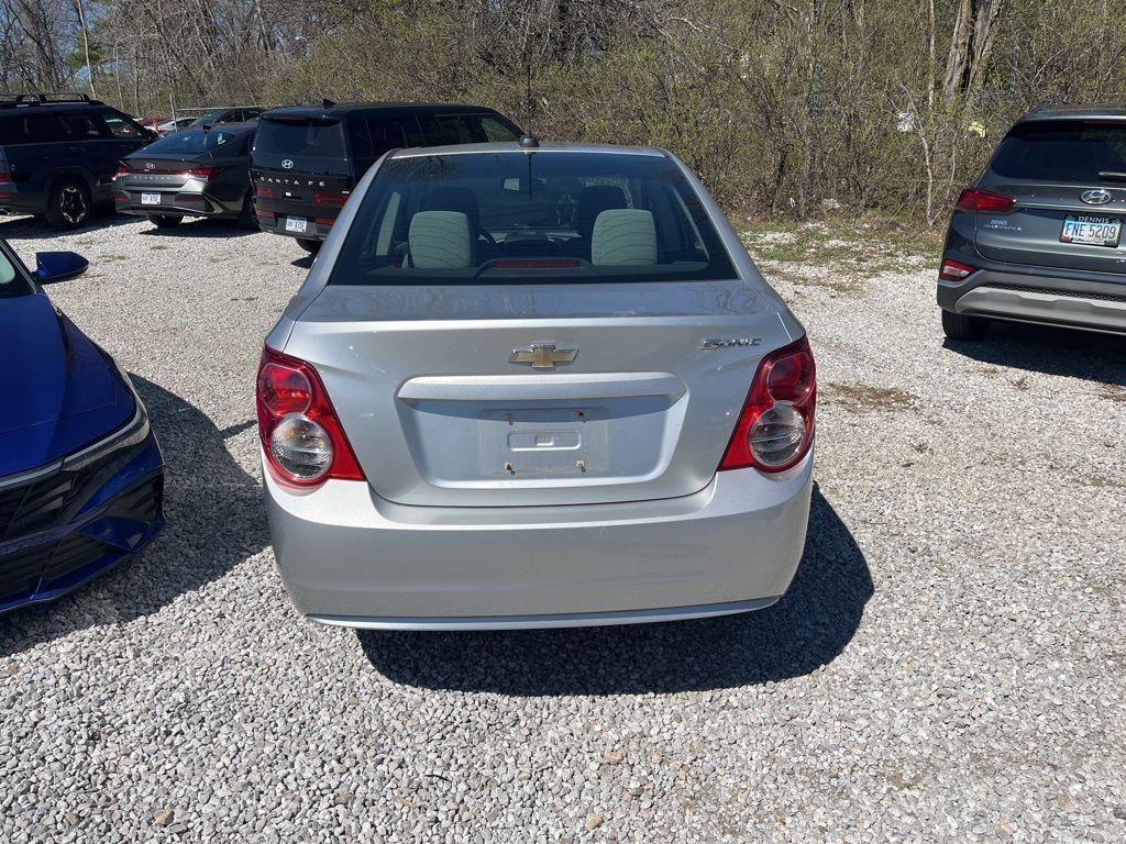 Used 2016 Chevrolet Sonic LS image 4