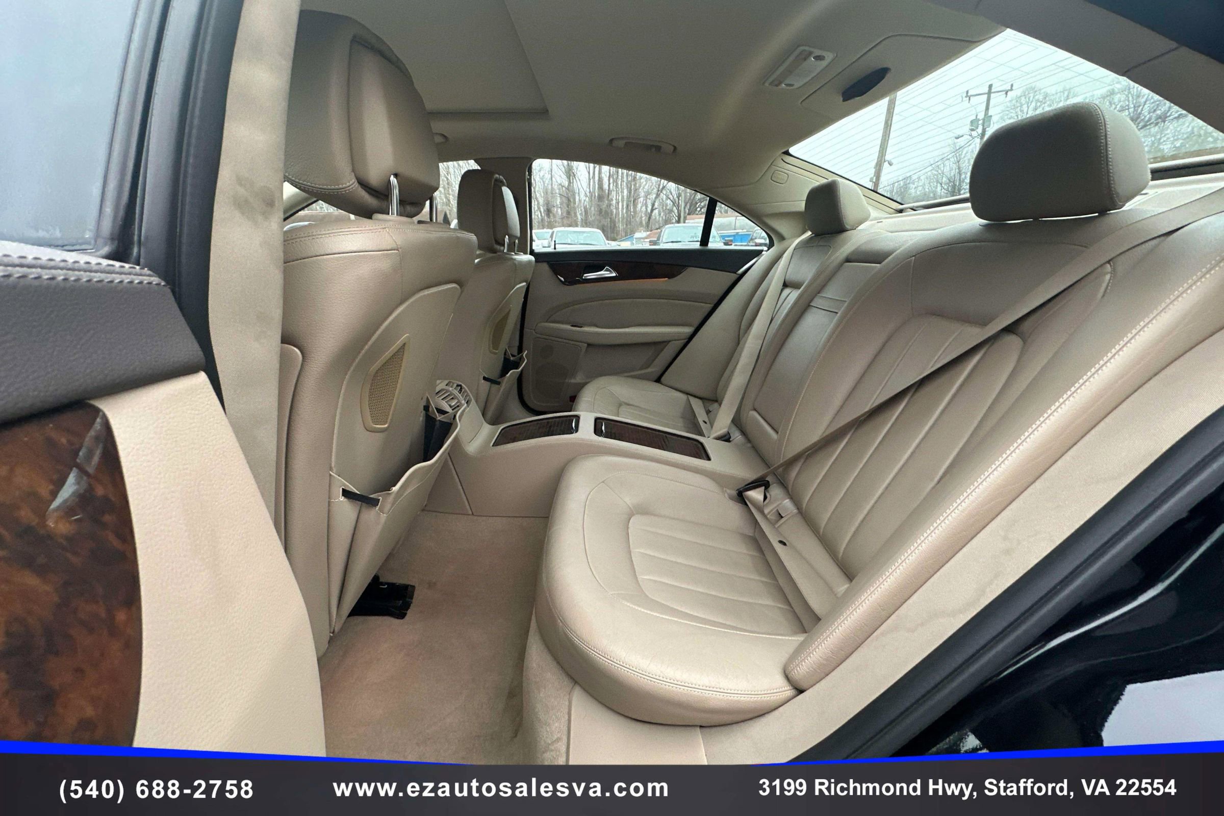 Used 2014 Mercedes-Benz CLS 550 4MATIC w/ Premium 1 Package image 19
