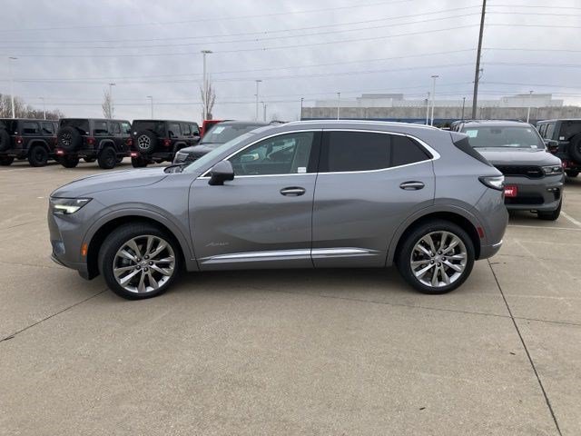 Used 2022 Buick Envision Avenir w/ Technology Package II AWD/4WD image 5