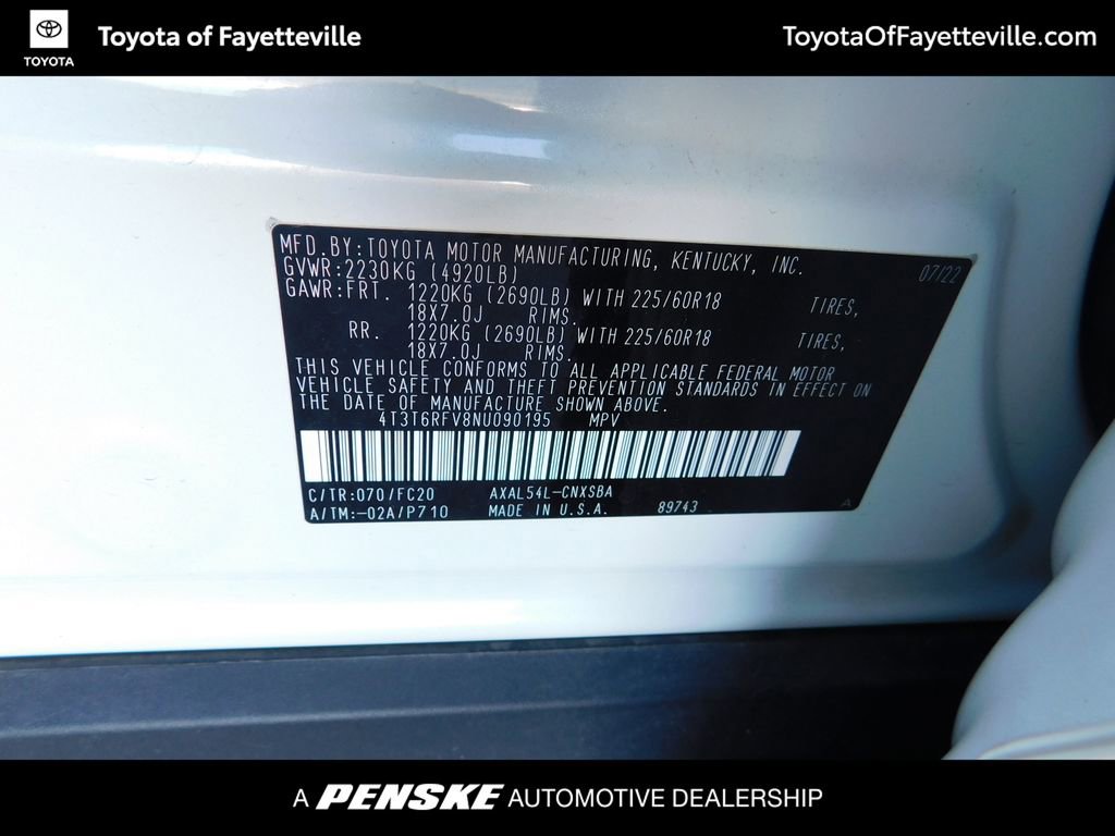 Used 2022 Toyota RAV4 SE image 8