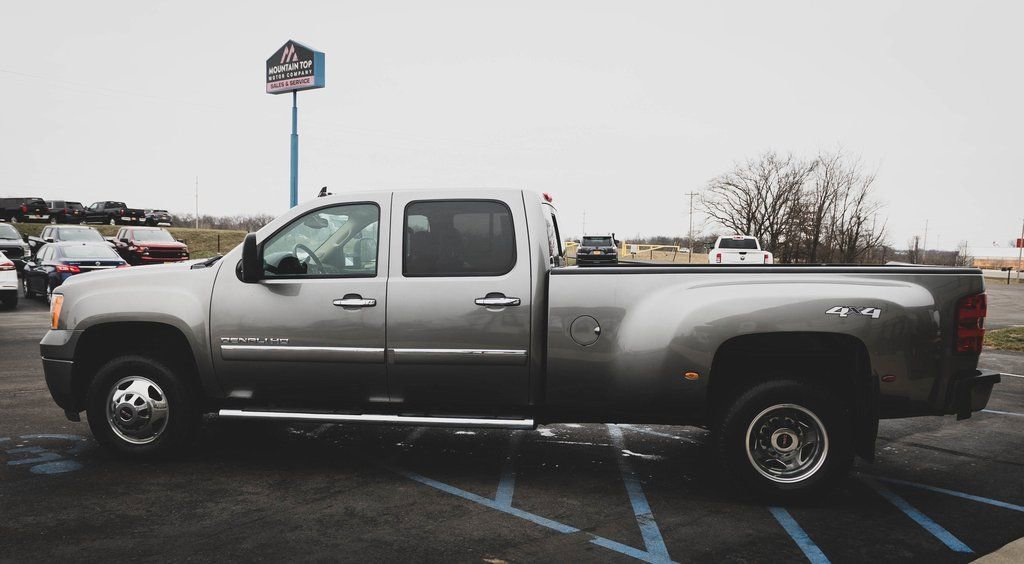 Used 2013 GMC Sierra 3500 Denali image 25