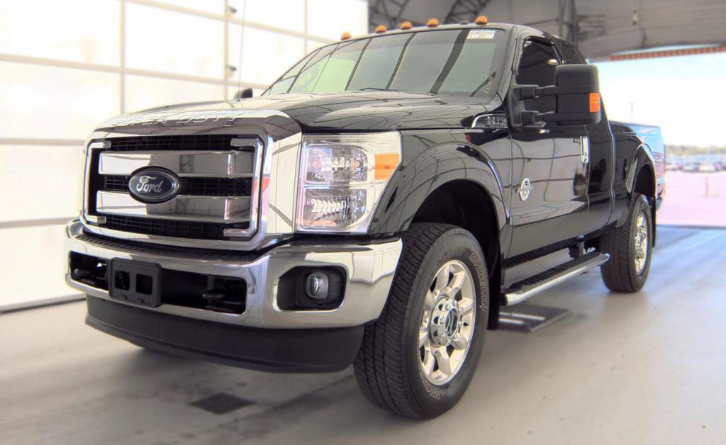 Used 2016 Ford F350 Lariat w/ Lariat Interior Package AWD/4WD image 4