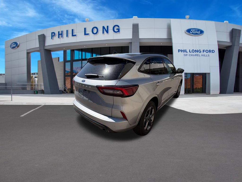Certified 2024 Ford Escape ST-Line w/ Tech Pack #1 AWD/4WD image 6