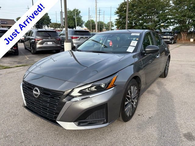 Used 2025 Nissan Altima 2.5 SV FWD image 7