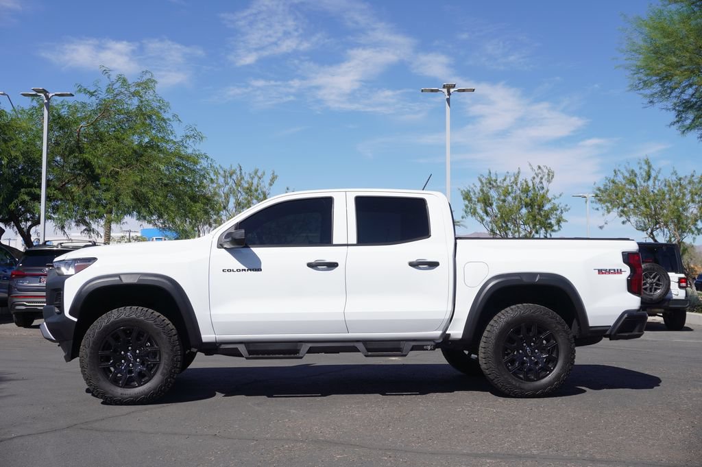 Used 2025 Chevrolet Colorado Trail Boss AWD/4WD image 2