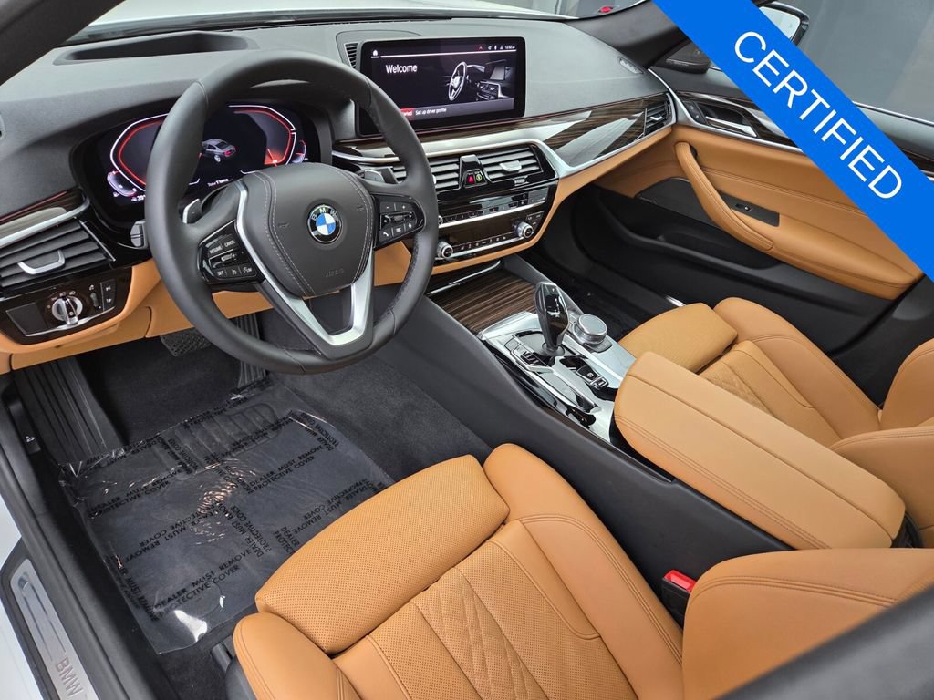 Used 2023 BMW 540i w/ Premium Package RWD image 29