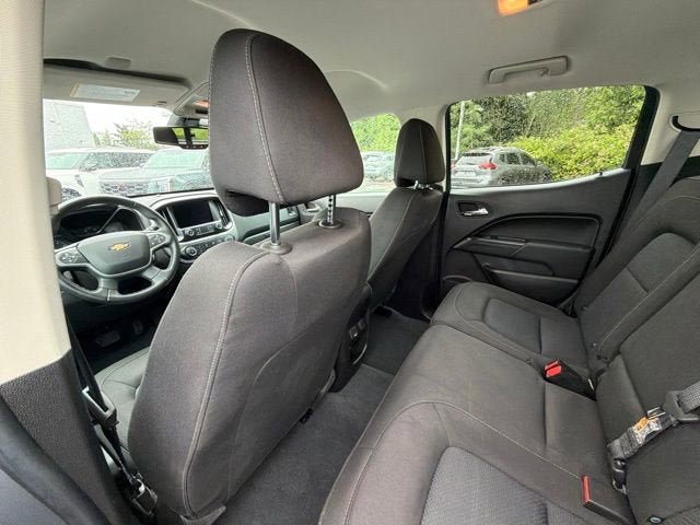 Used 2022 Chevrolet Colorado LT w/ Safety Package AWD/4WD image 26