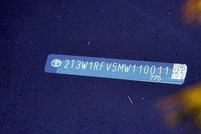 Used 2021 Toyota RAV4 XLE image 33