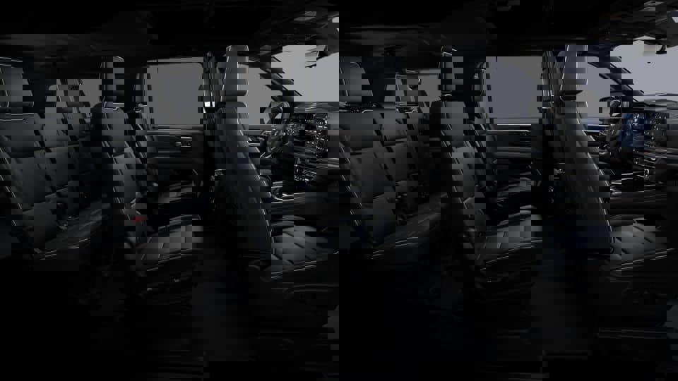 New 2025 Chevrolet Suburban Premier image 34