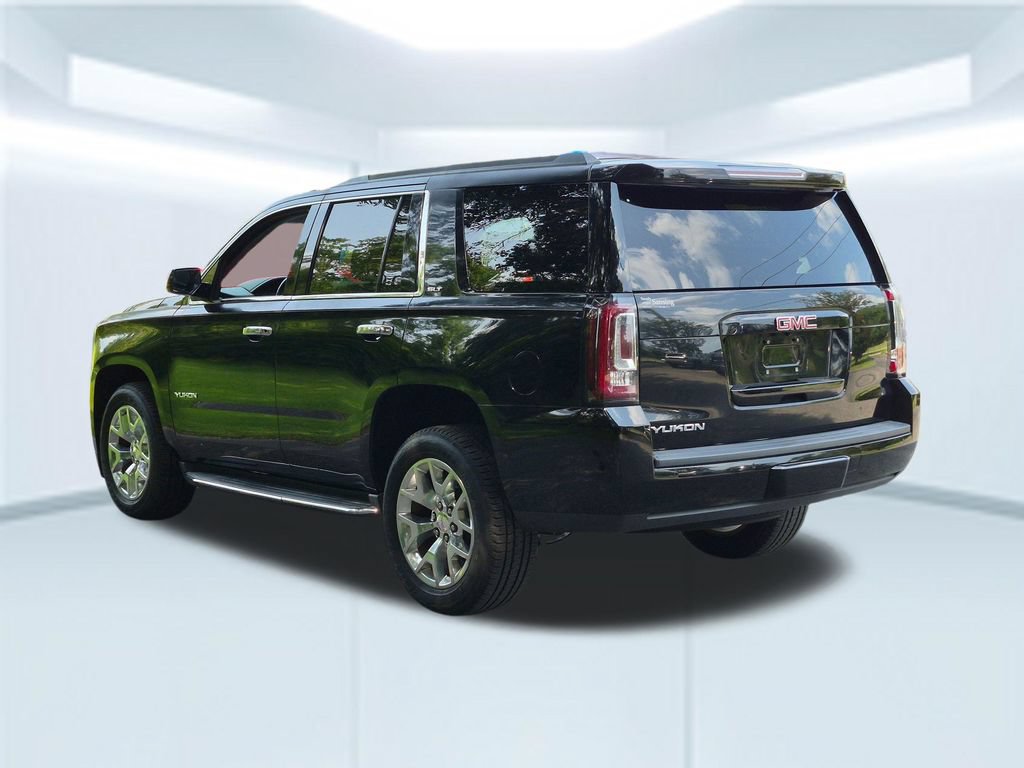Used 2017 GMC Yukon SLT RWD image 3