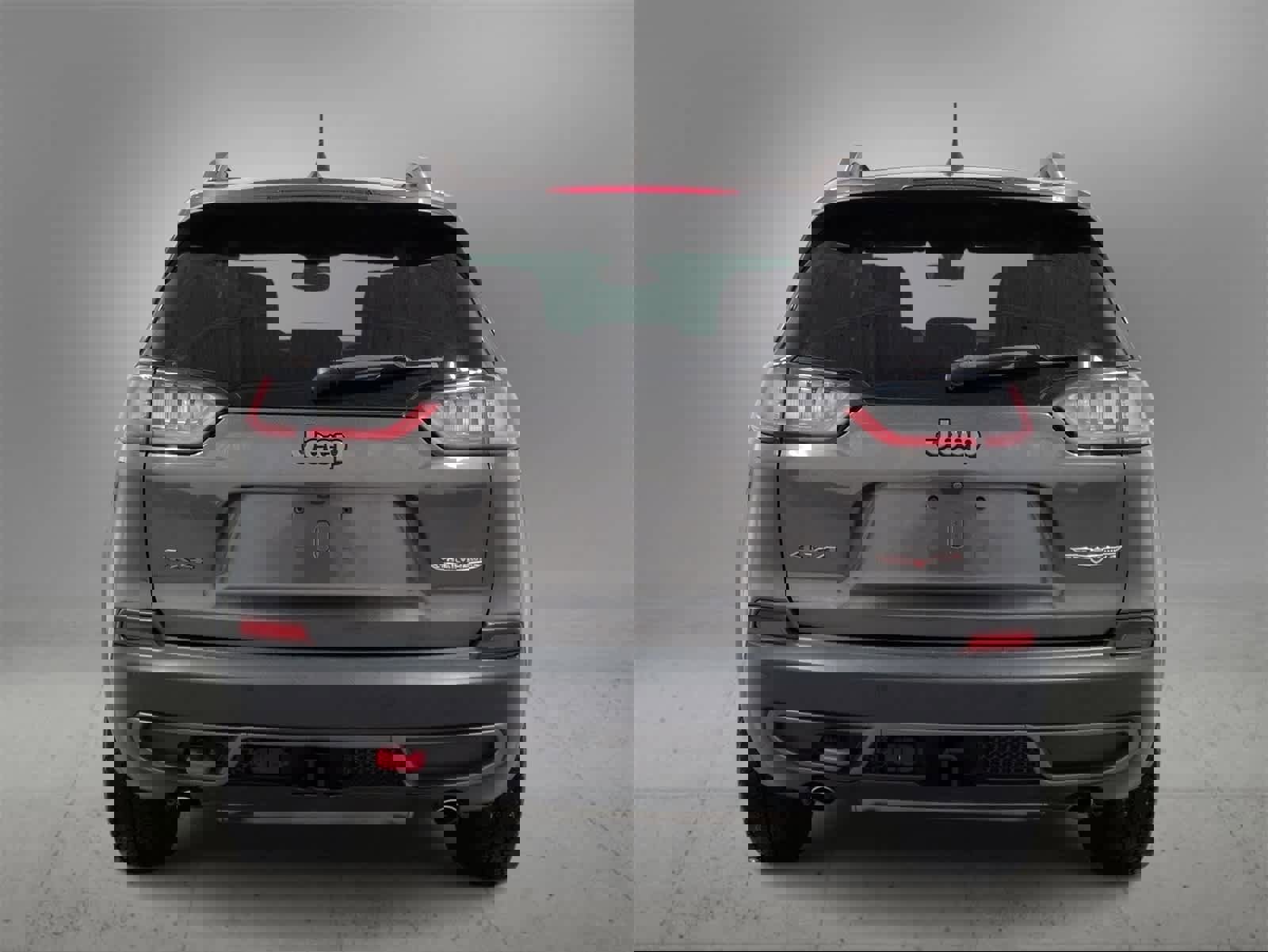 Certified 2019 Jeep Cherokee Trailhawk w/ Cold Weather Group image 7