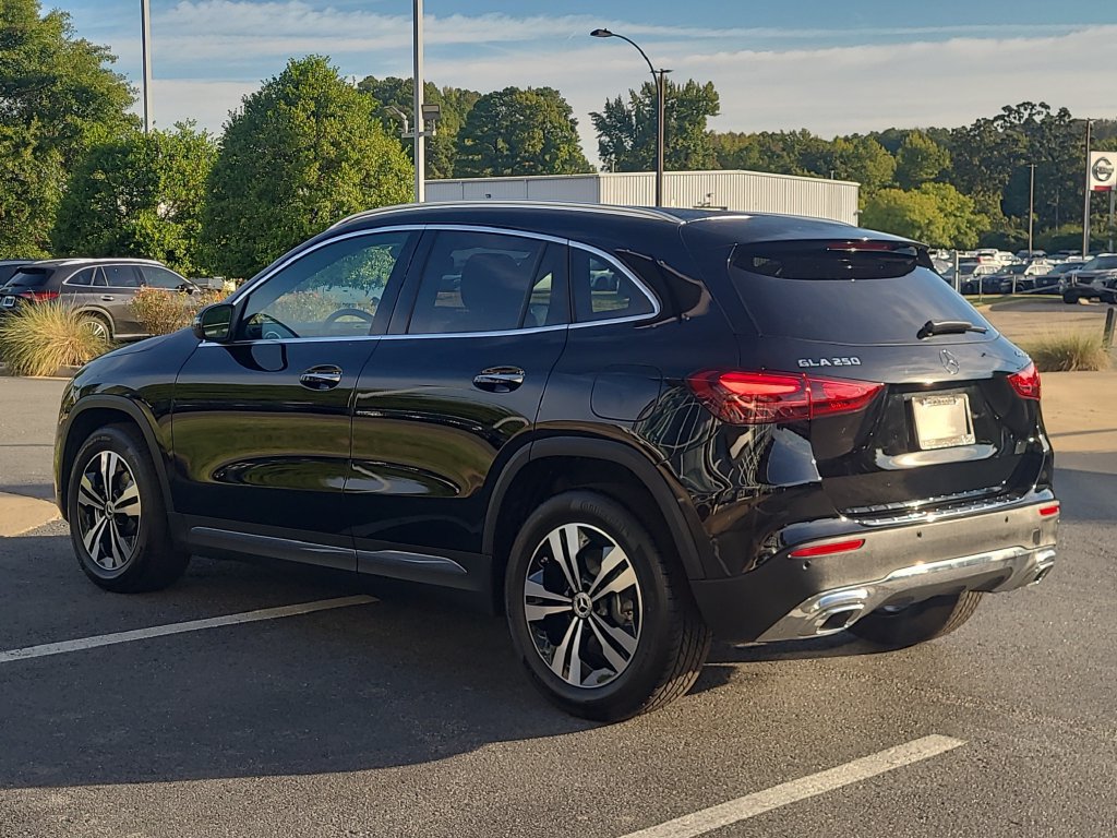 Certified 2026 Mercedes-Benz GLA 250 4MATIC image 5