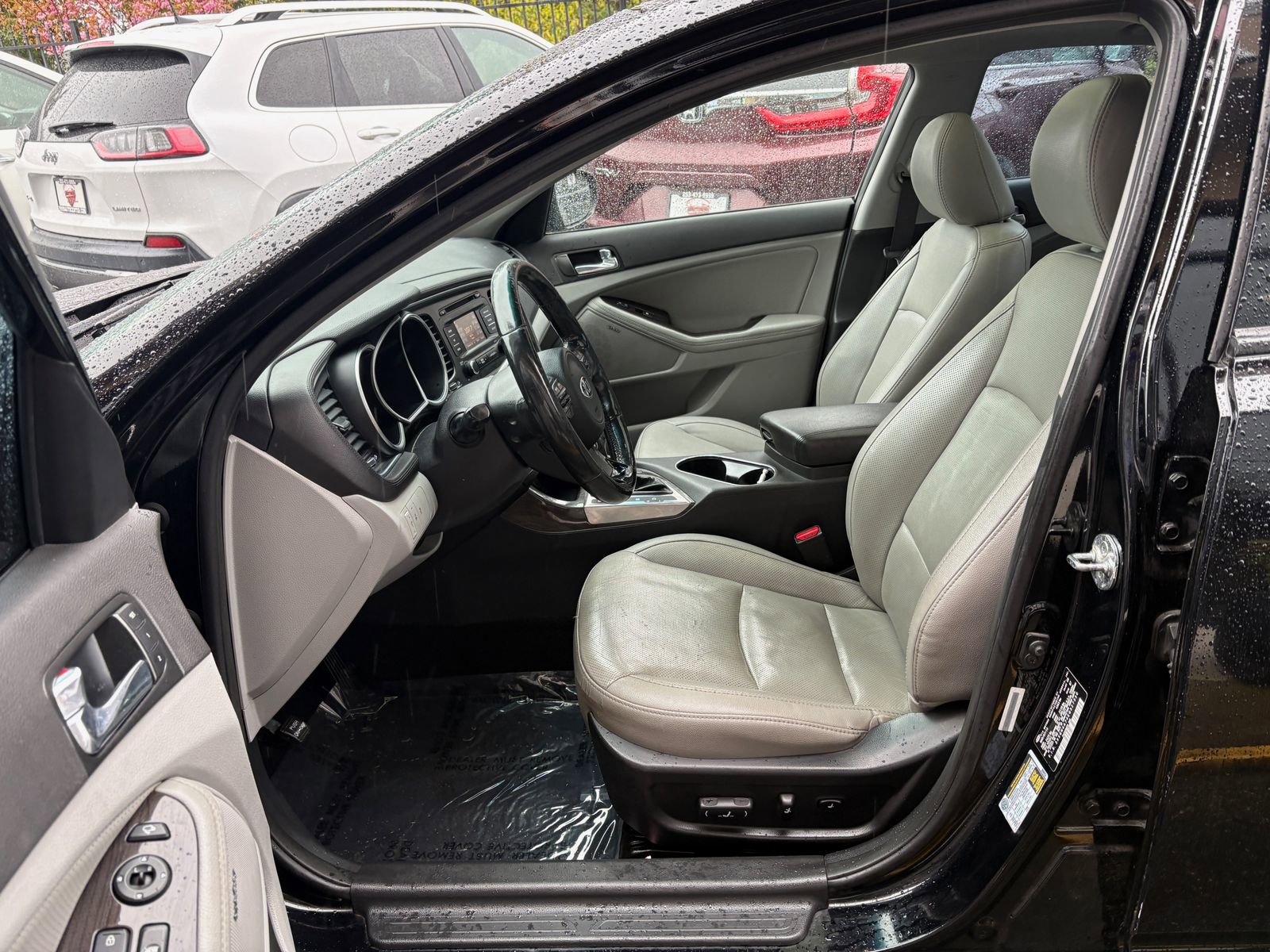 Used 2014 Kia Optima EX w/ EX Premium Package image 9