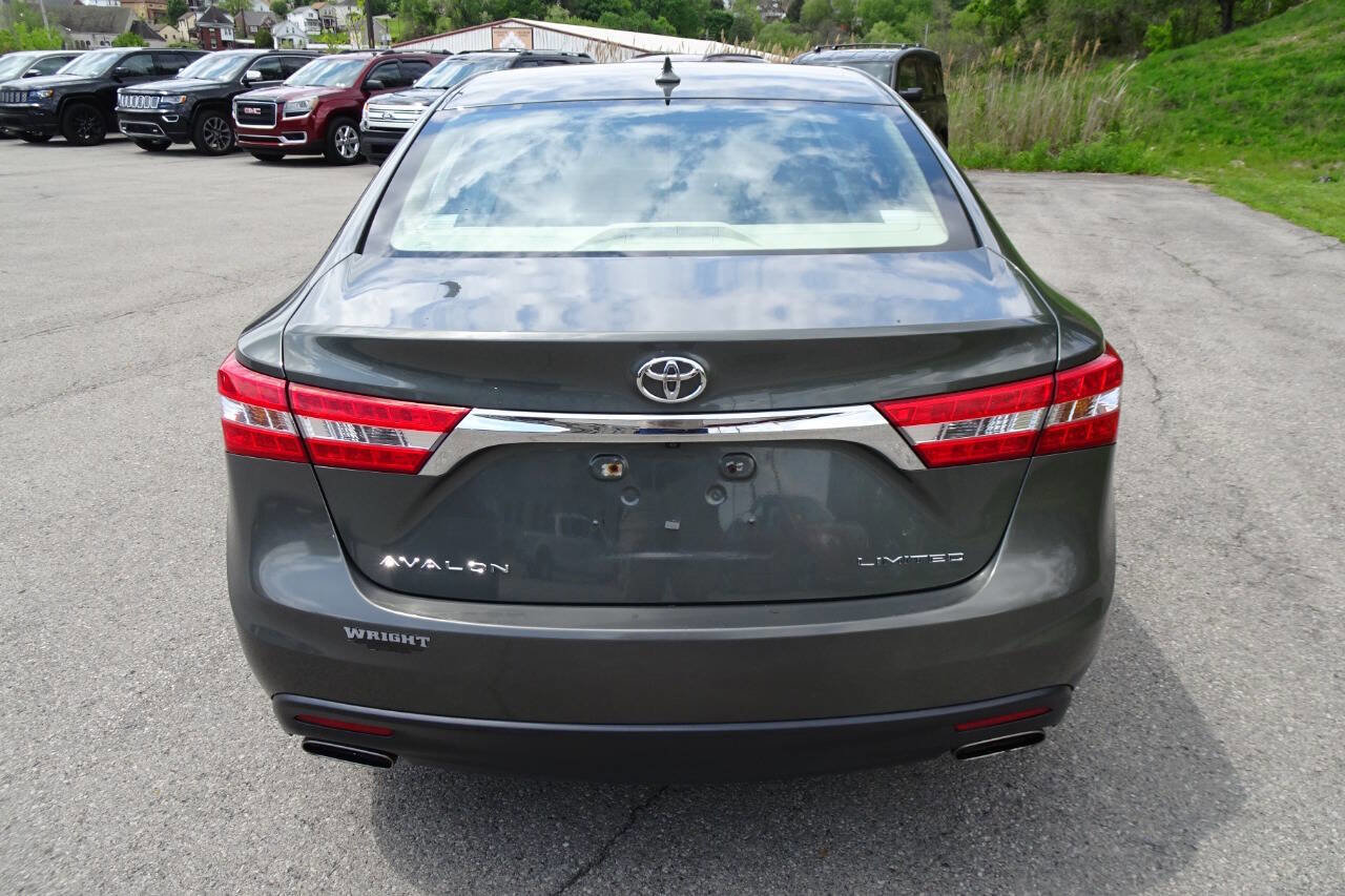 Used 2013 Toyota Avalon Limited FWD image 7