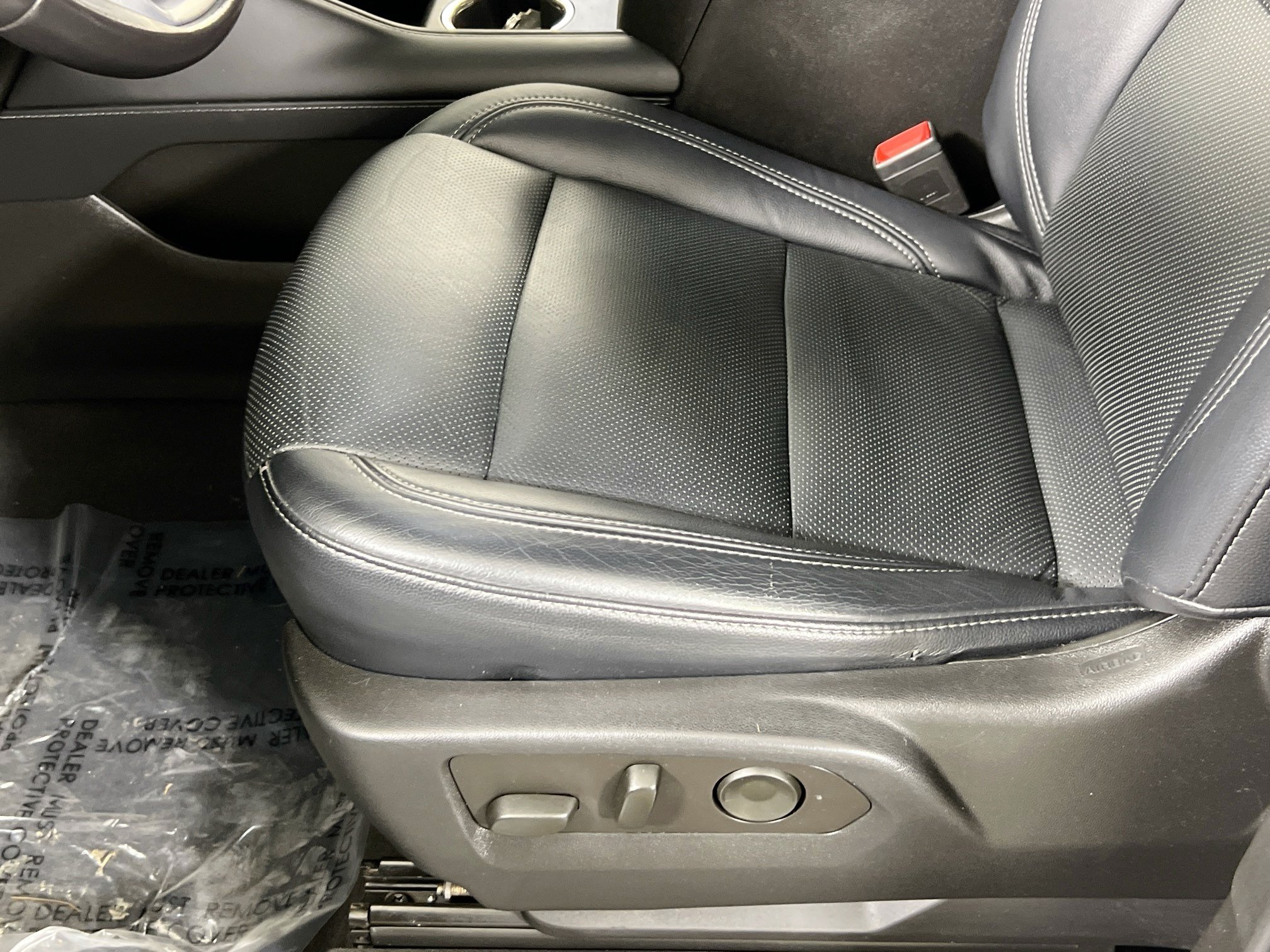 Used 2022 GMC Yukon XL SLE AWD/4WD image 19