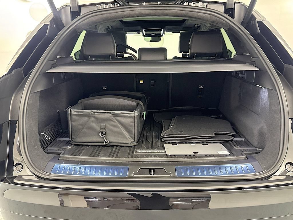 New 2026 Land Rover Range Rover Velar Autobiography AWD/4WD image 26