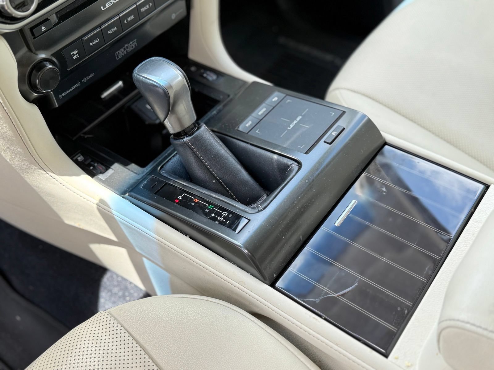 Used 2022 Lexus GX 460 Premium AWD/4WD image 31