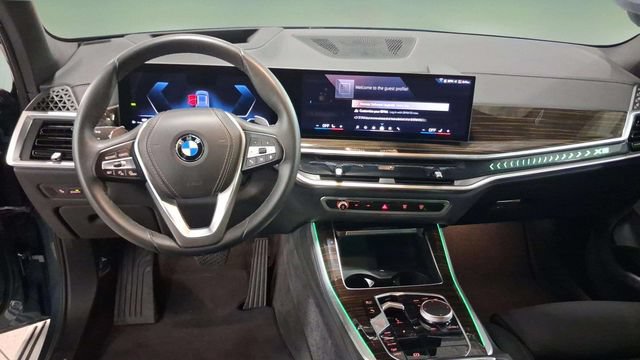 Used 2026 BMW X5 xDrive40i AWD/4WD image 9