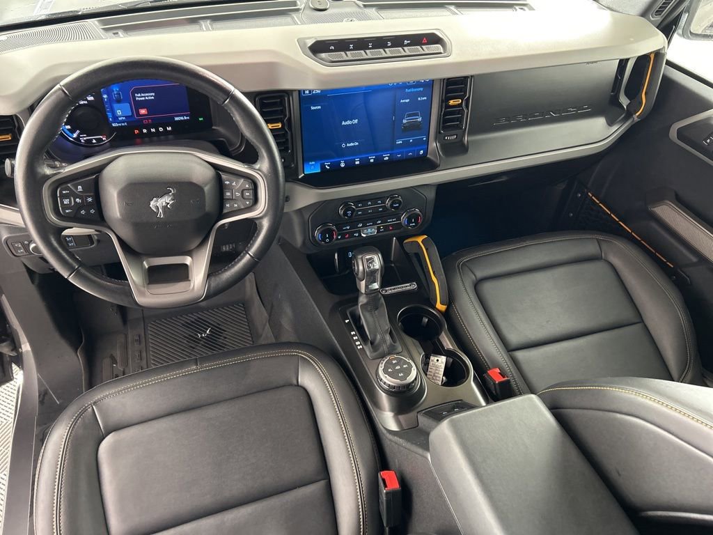 Used 2022 Ford Bronco Badlands image 14