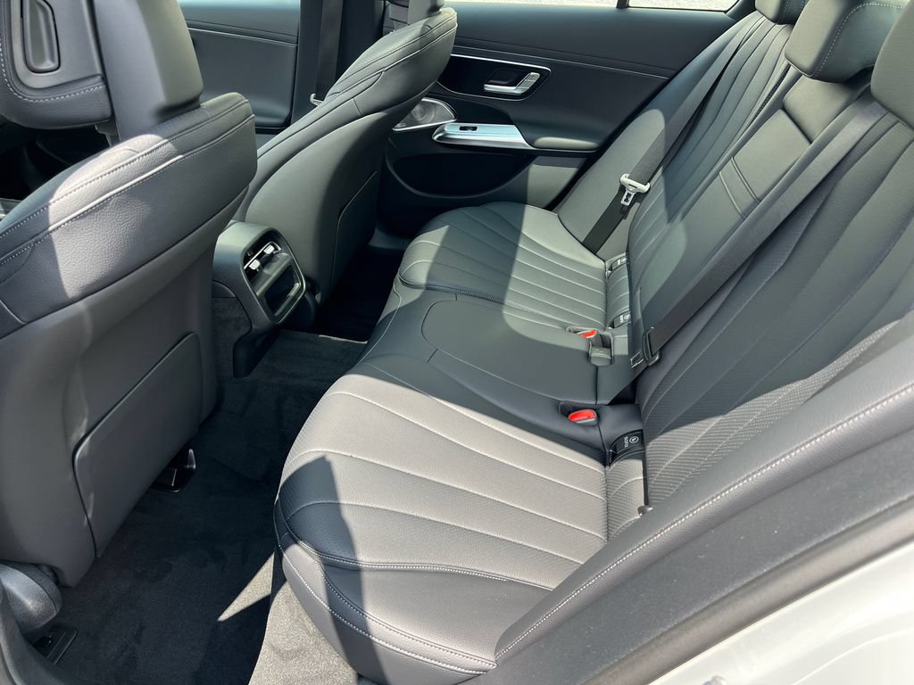 New 2026 Mercedes-Benz E 350 4MATIC Sedan image 22