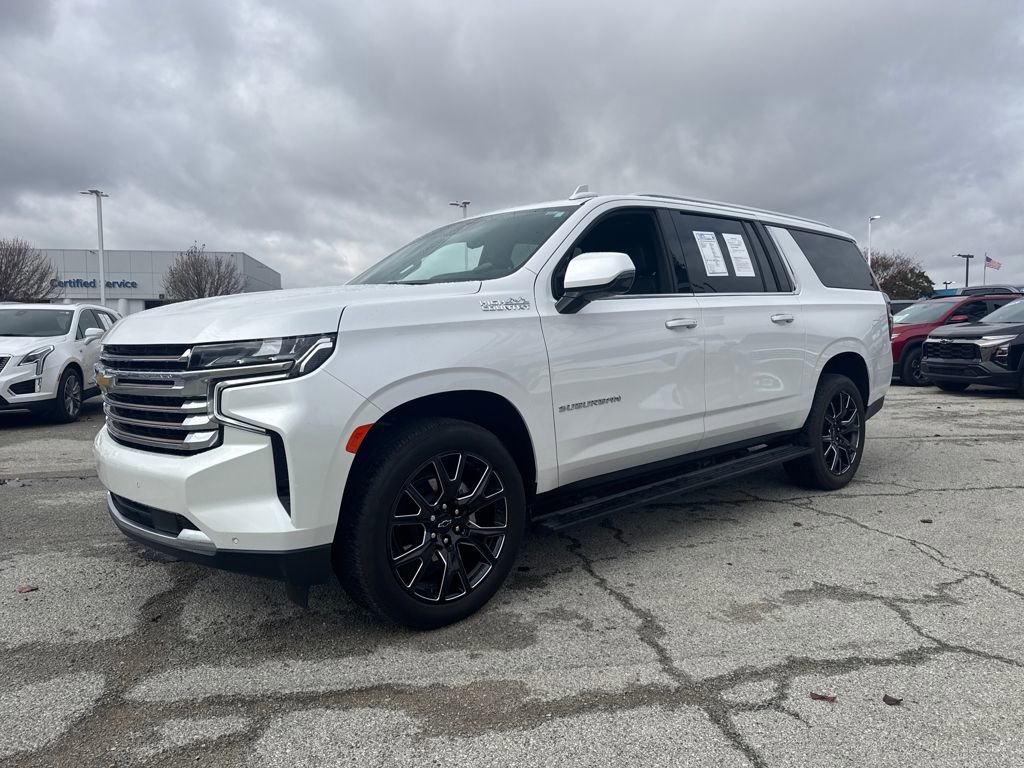 Used 2023 Chevrolet Suburban High Country image 1