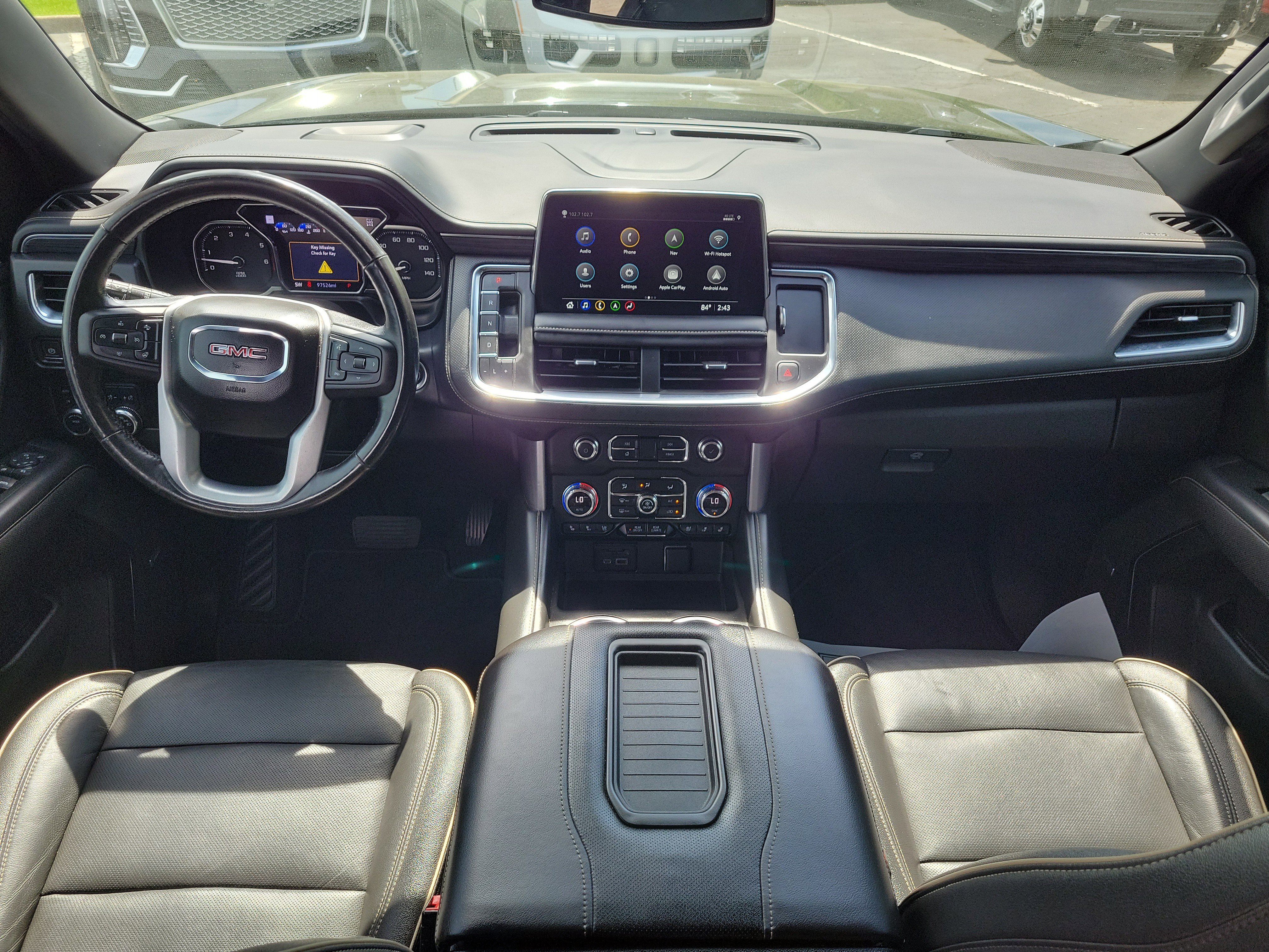 Used 2021 GMC Yukon XL SLT w/ SLT Premium Package image 10