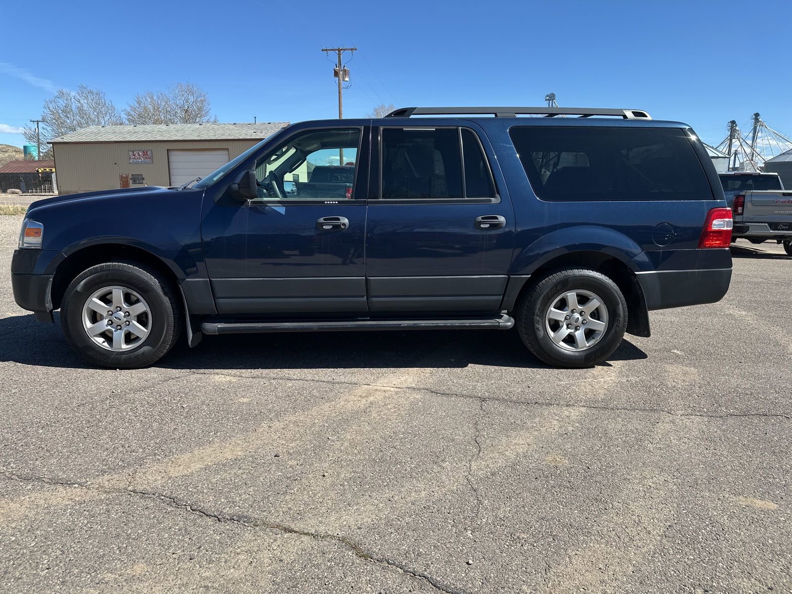 Used 2014 Ford Expedition EL XL image 4