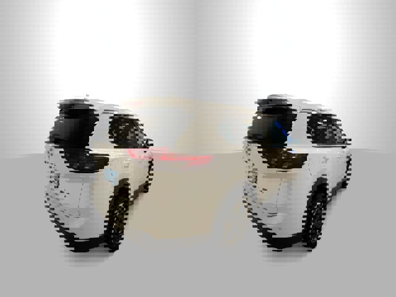 Used 2024 Nissan Rogue SV image 8