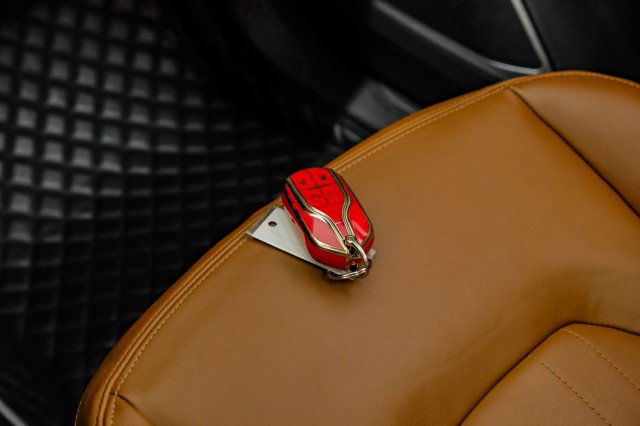 Used 2017 Maserati Levante S image 65