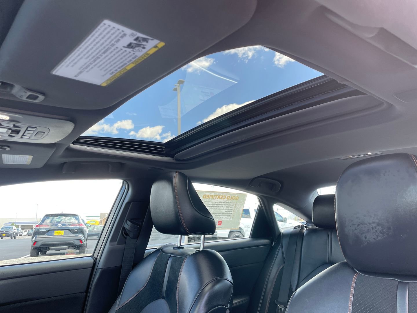 Certified 2019 Toyota Avalon Touring w/ All Weather Liner Package FWD image 11