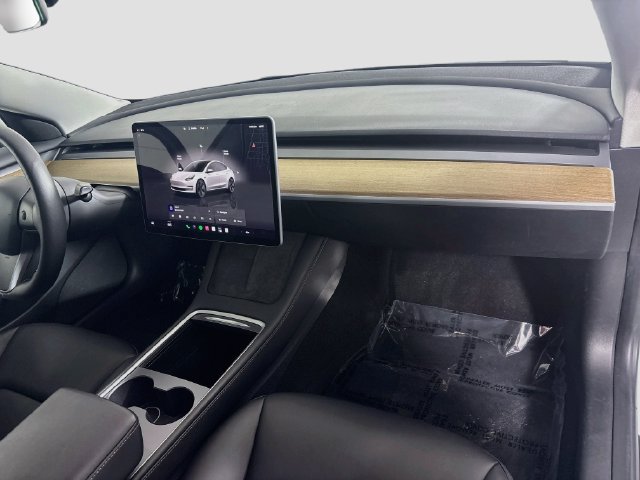 Used 2023 Tesla Model 3 Standard Range RWD image 27