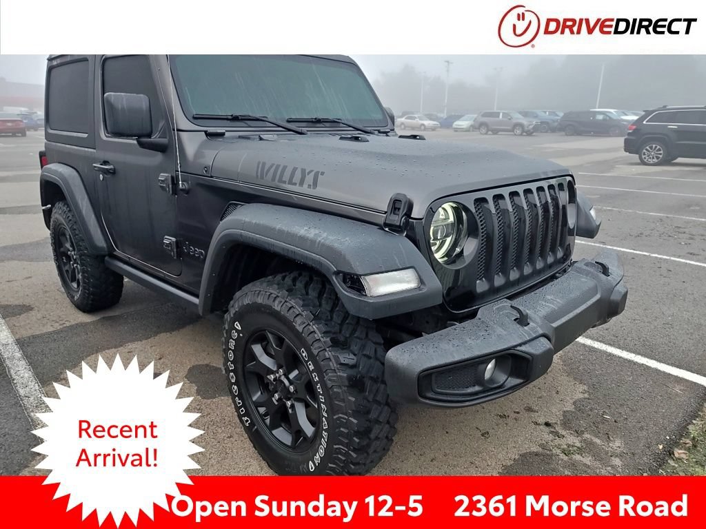 Used 2023 Jeep Wrangler Sport AWD/4WD image 1