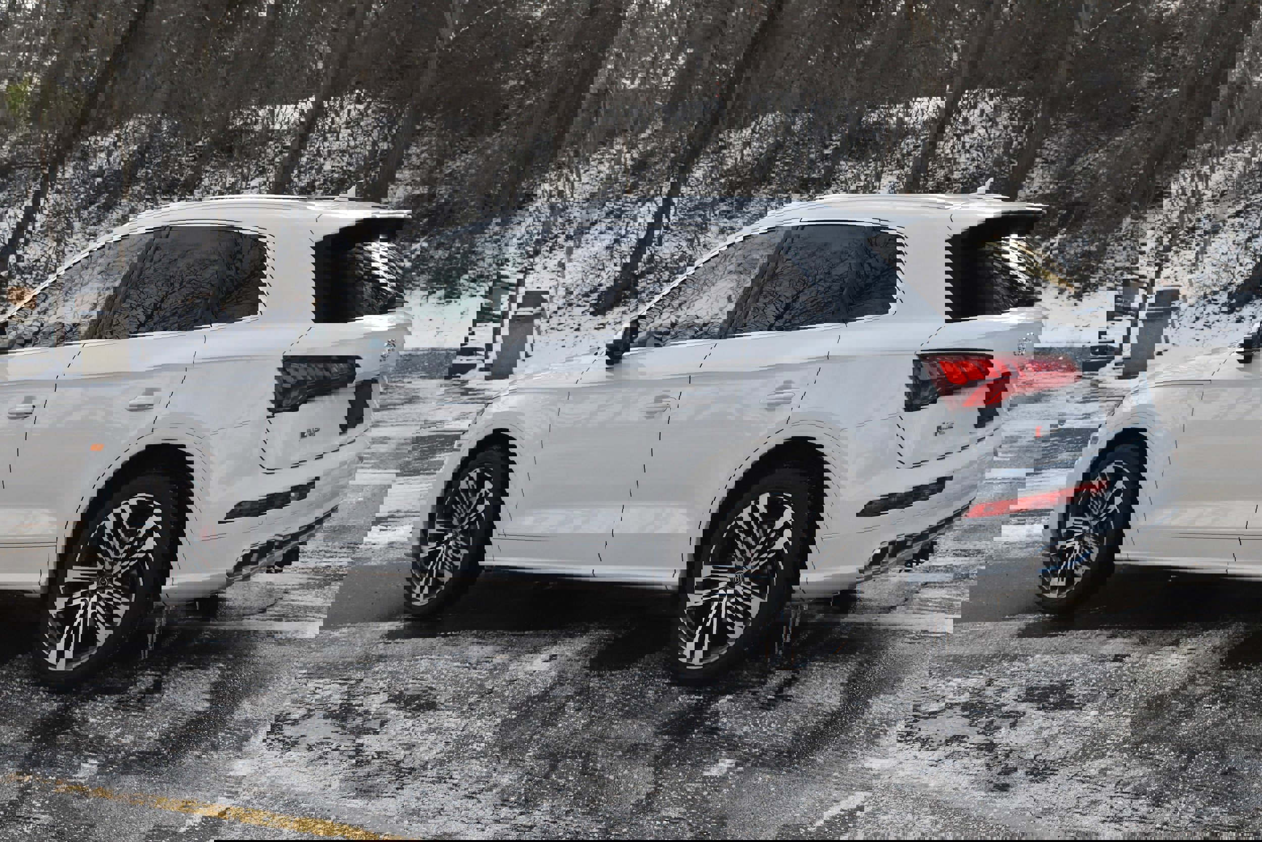 Used 2020 Audi SQ5 Premium Plus w/ Premium Plus Package image 5