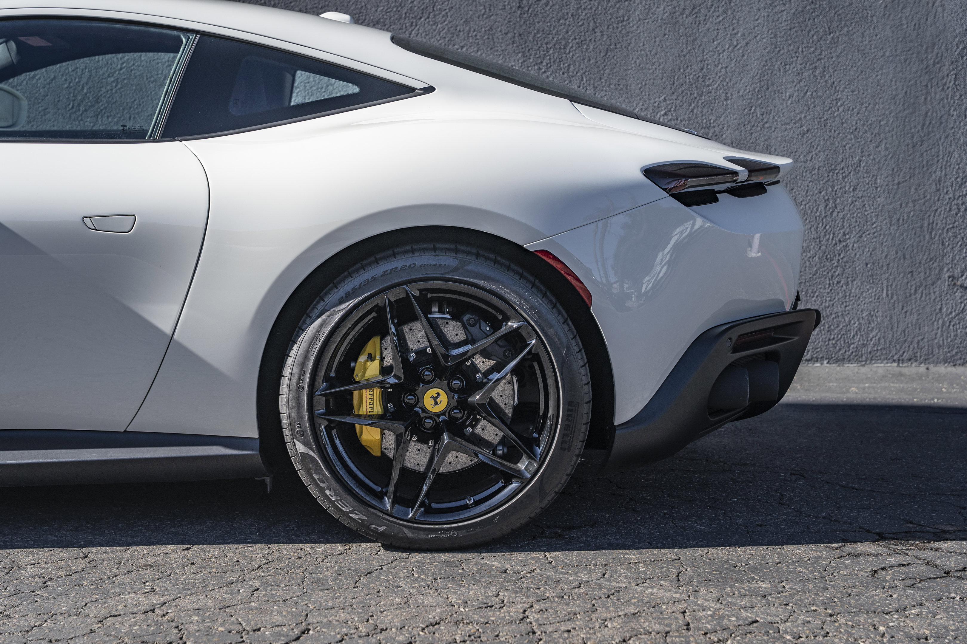 Certified 2023 Ferrari Roma image 19