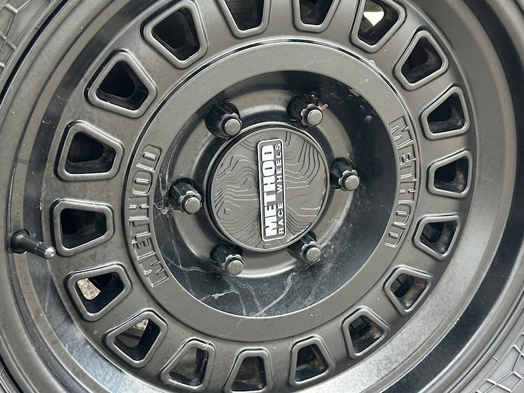 Certified 2024 Toyota Tacoma SR image 31